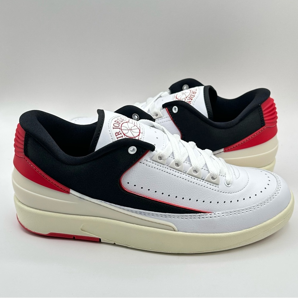 Women’s Jordan 2 Retro Low Chicago Twist Red/ Black Satin FD4849-106 New Sz 8.5 - Picture 9 of 12
